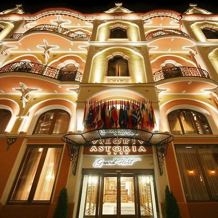 Astoria Grand Hotel Oradea Ngoại thất bức ảnh