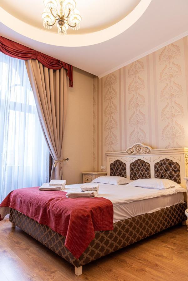 Astoria Grand Hotel Oradea Ngoại thất bức ảnh
