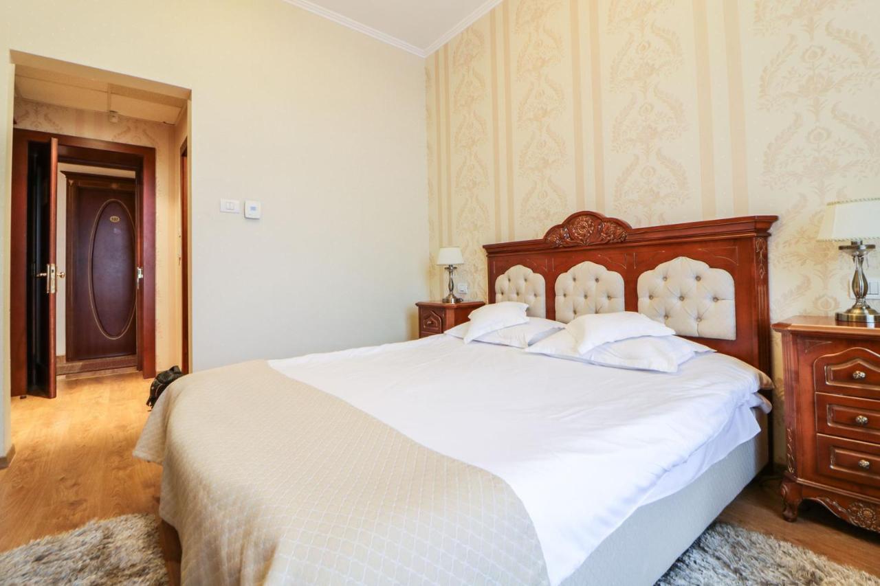 Astoria Grand Hotel Oradea Ngoại thất bức ảnh