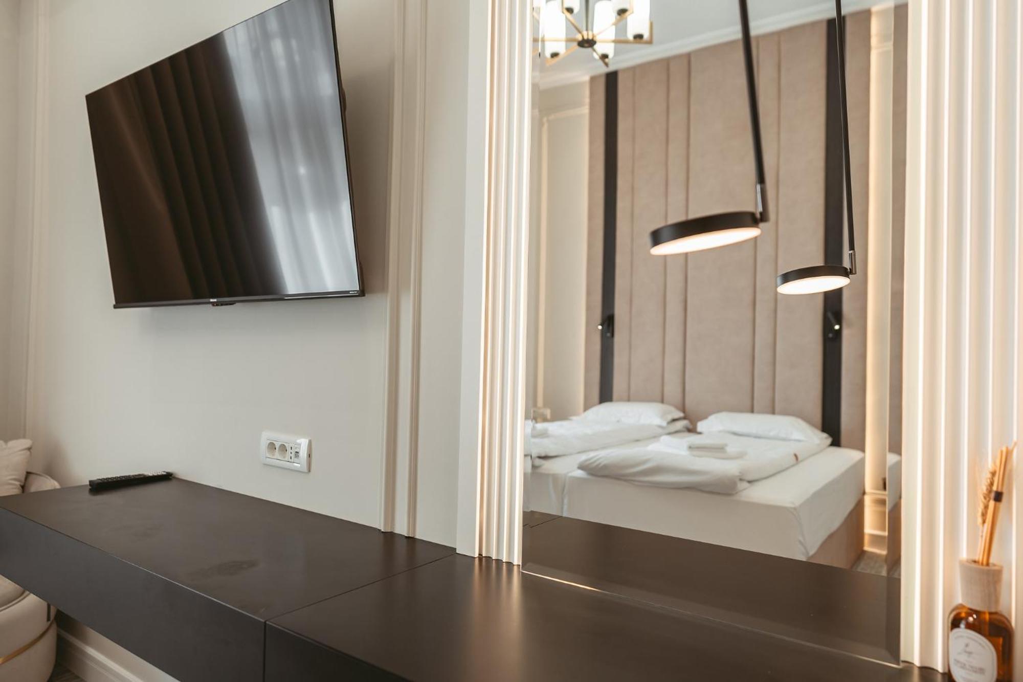 Astoria Grand Hotel Oradea Ngoại thất bức ảnh